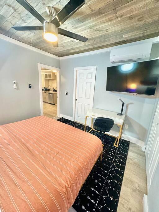 Apartamento Little House On 47Th Cleveland Exterior foto